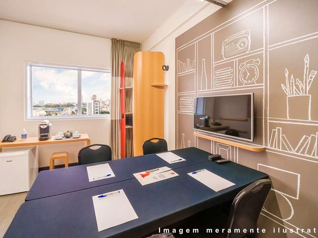 Ibis Budget São Paulo Paulista Quarto foto